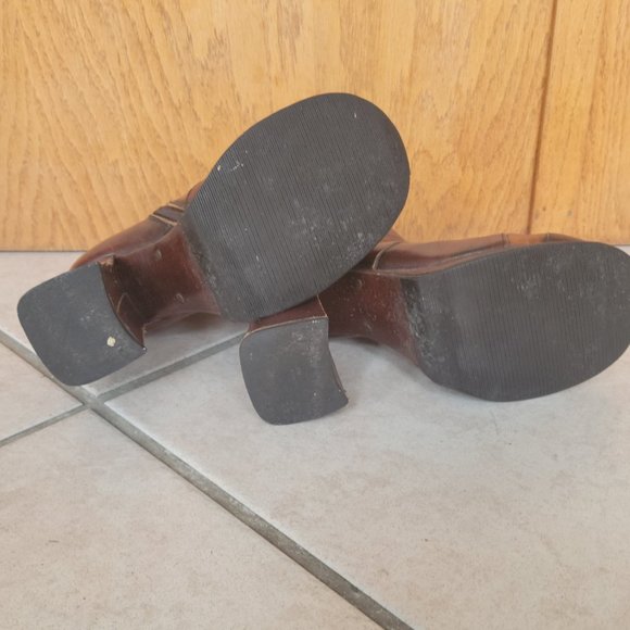 100% Real Leather Vintage Boots - Picture 5 of 11